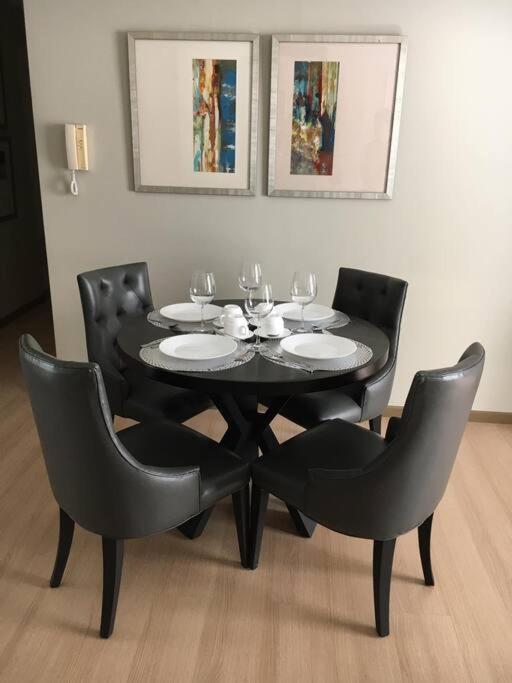 Spacious Bgc 2 Bedroom With A View Manila Exterior foto